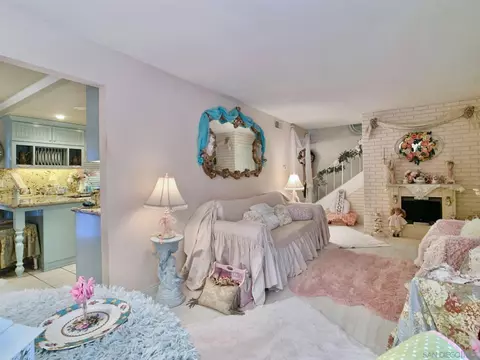 Living - 2239 Ledgeview Ln, Spring Valley, CA 91977 photo 4 of 4