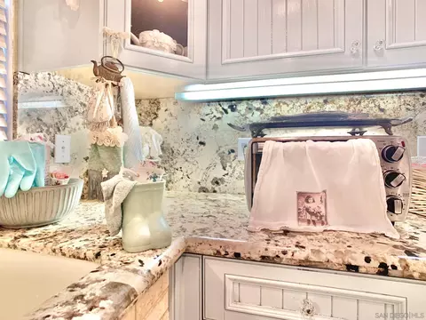Kitchen - 2239 Ledgeview Ln, Spring Valley, CA 91977 photo 6 of 6