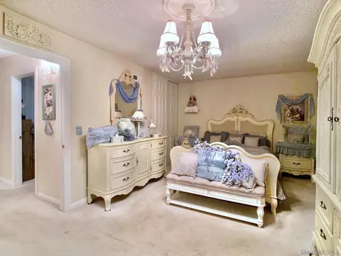Bedroom - 2239 Ledgeview Ln, Spring Valley, CA 91977 photo 1 of 5