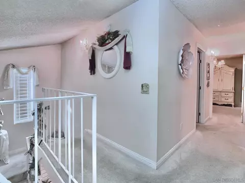 Entry Way - 2239 Ledgeview Ln, Spring Valley, CA 91977 photo 2 of 2