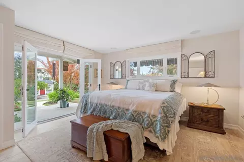 Bedroom - 1346 El Nido Dr, Fallbrook, CA 92028 photo 1 of 5