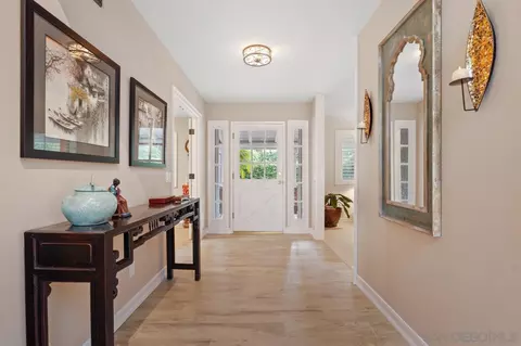 Entry Way - 1346 El Nido Dr, Fallbrook, CA 92028 photo 1 of 2