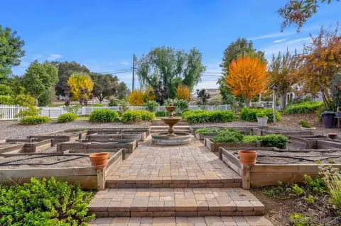 Exterior - 1346 El Nido Dr, Fallbrook, CA 92028 photo 14 of 32