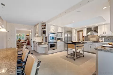 Kitchen - 1346 El Nido Dr, Fallbrook, CA 92028 photo 1 of 7