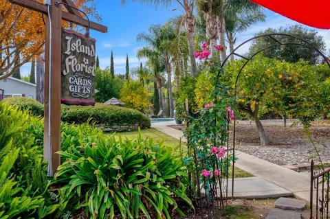 Exterior - 1346 El Nido Dr, Fallbrook, CA 92028 photo 26 of 32