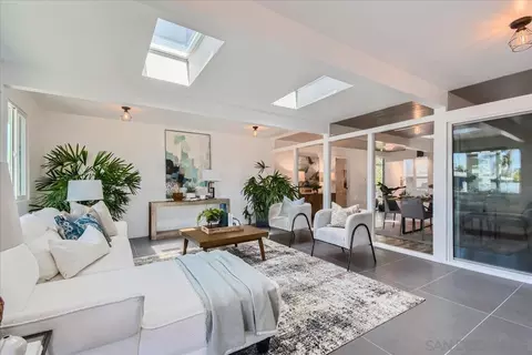 Living - 3449 Las Vegas Dr, Oceanside, CA 92054 photo 2 of 3