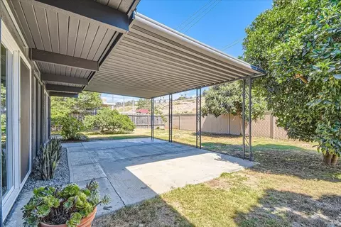 Exterior - 3449 Las Vegas Dr, Oceanside, CA 92054 photo 5 of 6