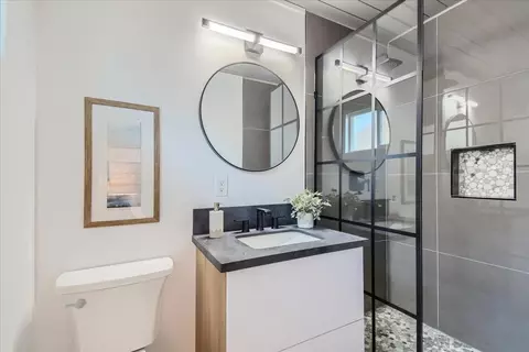 Bath - 3449 Las Vegas Dr, Oceanside, CA 92054 photo 1 of 2
