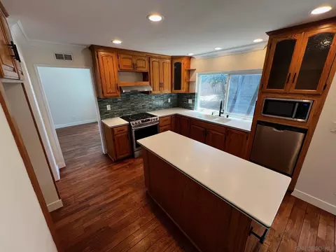 3565 Starboard Cir, Oceanside, CA 92054 photo 4