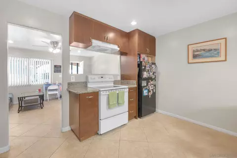 Kitchen - 9045-9047 Demott Ln, Santee, CA 92071 photo 4 of 5