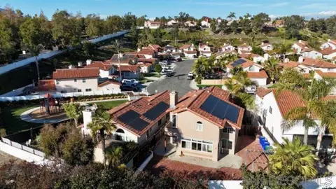 View/Area - 1894 Avenida Aragon, Oceanside, CA 92056 photo 3 of 6