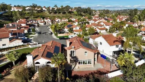 View/Area - 1894 Avenida Aragon, Oceanside, CA 92056 photo 2 of 6