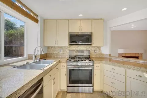 Kitchen - 1894 Avenida Aragon, Oceanside, CA 92056 photo 2 of 3