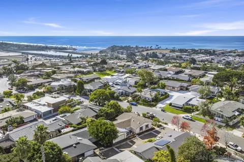 View/Area - 708 E Solana Cir, Solana Beach, CA 92075 photo 13 of 14