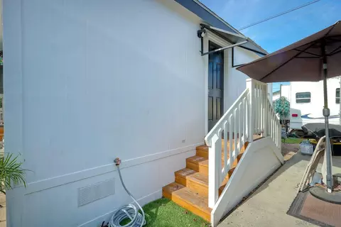 1549 N Vulcan Ave # 4, Encinitas, CA 92024 photo 17