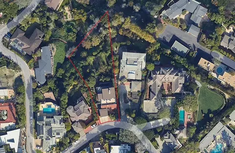 View/Area - 7872 Lookout Dr, La Jolla, CA 92037 photo 5 of 10