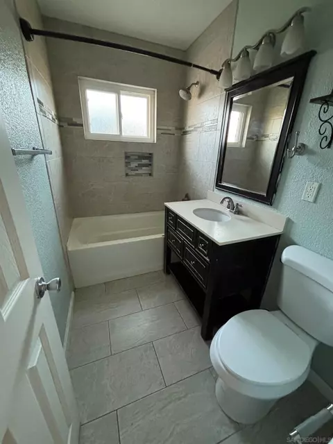 Bath - 10011 Tamil Rd, Lakeside, CA 92040 photo 2 of 2