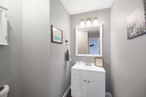 Bath - 10784 Tamar Ter #A, Santee, CA 92071 photo 1 of 3
