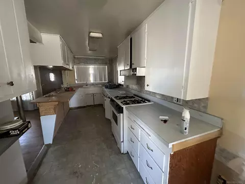 5022 Thorne Dr, La Mesa, CA 91942