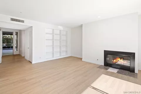 Living - 4701 Date Ave #123, La Mesa, CA 91942 photo 2 of 8