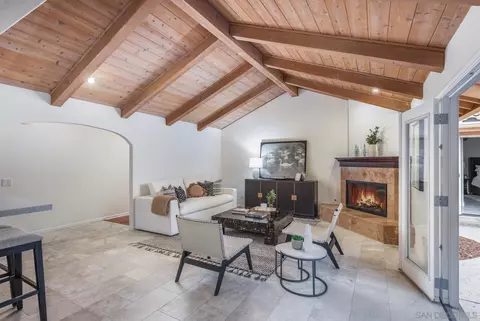 1267 Laura Ln, Escondido, CA 92025 photo 15