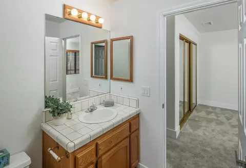 1267 Laura Ln, Escondido, CA 92025 photo 35