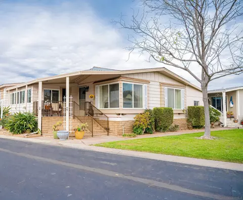 276 N El Camino Real Spc #190, Oceanside, CA 92058