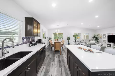 Kitchen - 33101 Big Range Dr, Winchester, CA 92596 photo 5 of 6
