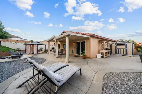 Exterior - 33101 Big Range Dr, Winchester, CA 92596 photo 6 of 18