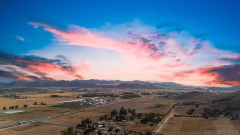 View/Area - 33101 Big Range Dr, Winchester, CA 92596 photo 13 of 16
