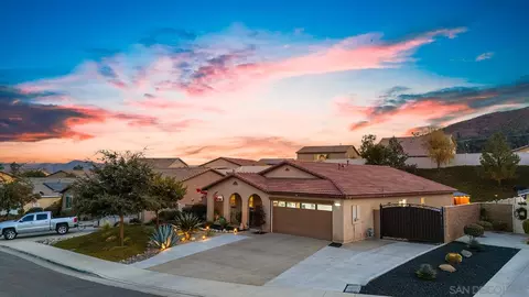 Exterior - 33101 Big Range Dr, Winchester, CA 92596 photo 15 of 18