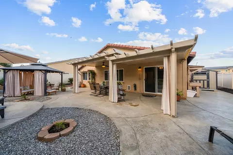 Exterior - 33101 Big Range Dr, Winchester, CA 92596 photo 7 of 18