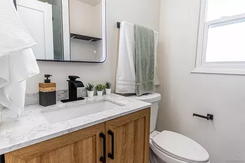 Bath - 13007 Berlin St, Poway, CA 92064 photo 2 of 2