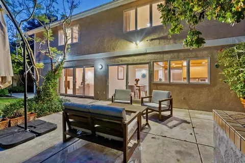 Exterior - 8695 Cliffridge, La Jolla, CA 92037 photo 8 of 12