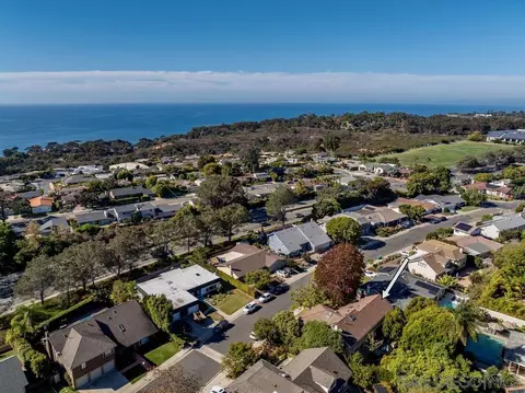 View/Area - 8695 Cliffridge, La Jolla, CA 92037 photo 1 of 4