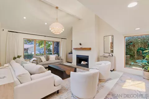Living - 8695 Cliffridge, La Jolla, CA 92037 photo 2 of 4