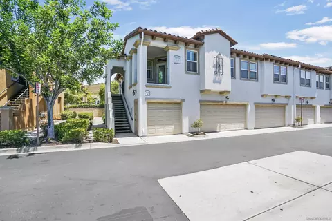 10850 Serafina Ln #22, San Diego, CA 92128