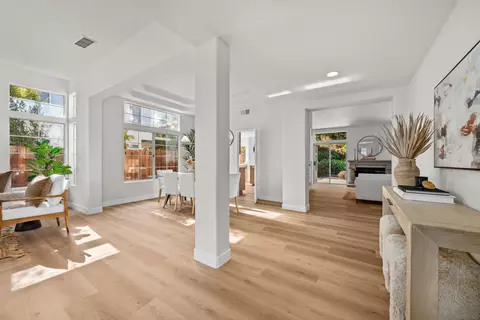 656 Corte Raquel, San Marcos, CA 92069 photo 2