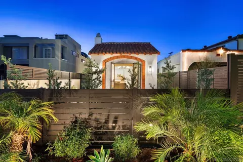 320 F Ave, Coronado, CA 92118