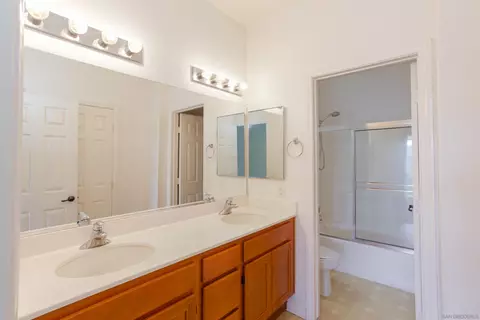 1477 Rancho Rose Way #44, Oceanside, CA 92057 photo 22