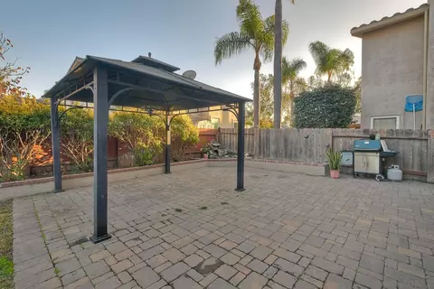 886 Gallery Dr, Oceanside, CA 92057 photo 35