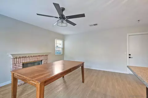 886 Gallery Dr, Oceanside, CA 92057 photo 14