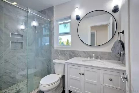 886 Gallery Dr, Oceanside, CA 92057 photo 24