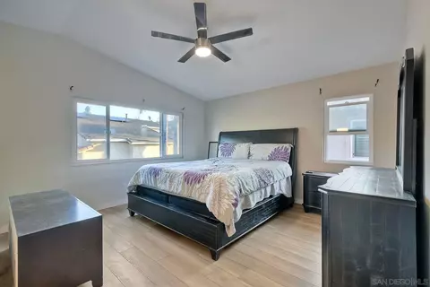 886 Gallery Dr, Oceanside, CA 92057 photo 25