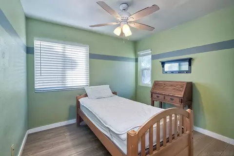 886 Gallery Dr, Oceanside, CA 92057 photo 23