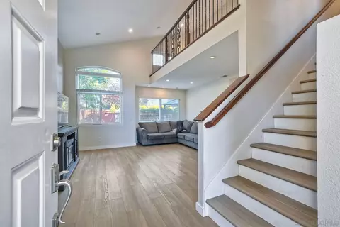 886 Gallery Dr, Oceanside, CA 92057 photo 5