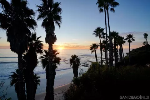 View/Area - 401 Swamis Ln, Encinitas, CA 92024 photo 7 of 10