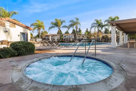 364 Aspen Creek Way, Oceanside, CA 92057 photo 30