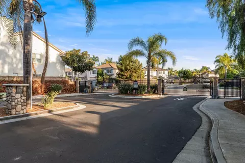 364 Aspen Creek Way, Oceanside, CA 92057 photo 34