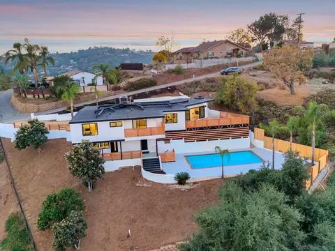 View/Area - 1161 Monterey Dr, El Cajon, CA 92020 photo 1 of 2
